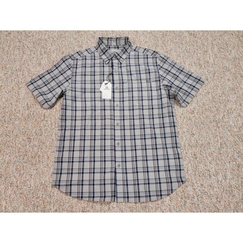 Ascend Button Down Shirt Mens Medium Grey Plaid Short Sleeve Hiking Casual‎